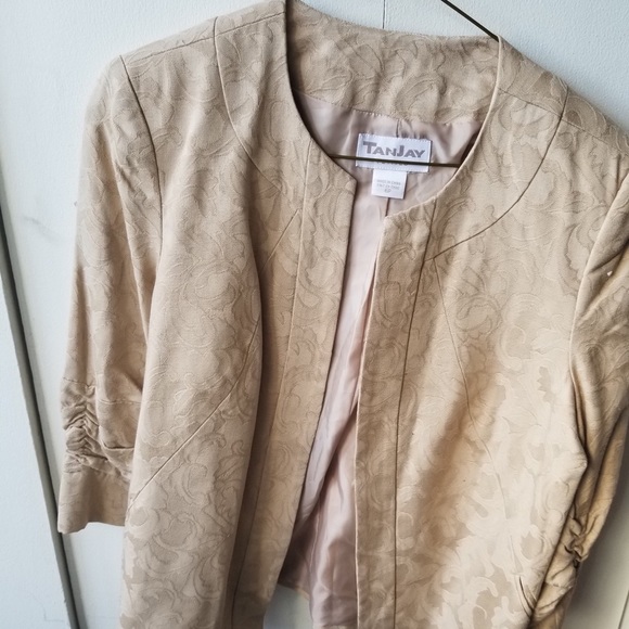 3 /$25 Casual jacket - Picture 5 of 5